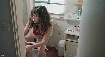 Actress - Elisheva Weil: Movie - Mishehu Yohav Mishehu